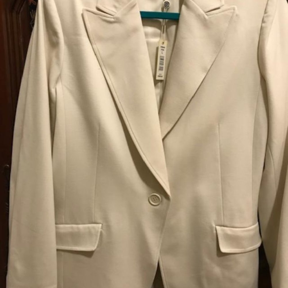 Max Studio London Cream Blazer Size Large